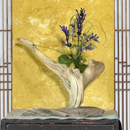 流木の花器、フラワーベース 一輪挿し 木の花瓶 wood vase 小さな花瓶