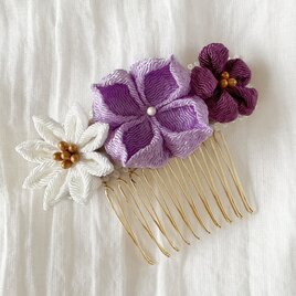 染め花スズランの花冠 | iichi 日々の暮らしを心地よくする