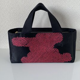 繊細なお花が浮かび上がる帯リメイクバッグ｜和モダン | iichi 日々の