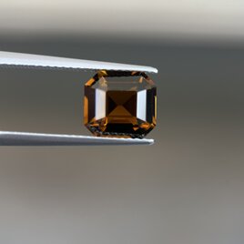スリランカ産非加熱天然ロードライトガーネットルース | iichi 日々の