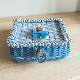 ビスケットカラーのクラフトバンド製かご #小物入れ #バスケット #パン