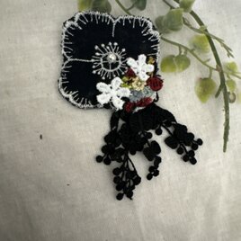 ＊ ＊☆ハンドメイドミナペルホネン⚮̈ シンフォニー♡ダイヤブローチ