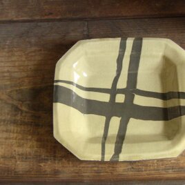 三島手抹茶茶碗 | iichi 日々の暮らしを心地よくするハンドメイドや