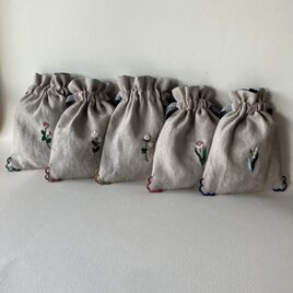 受注製作】ミモザ 刺繍 がま口 ポーチ | iichi 日々の暮らしを心地よく