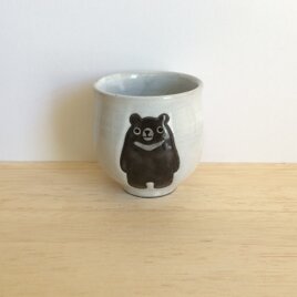 クマの茶碗 | iichi 日々の暮らしを心地よくするハンドメイドや
