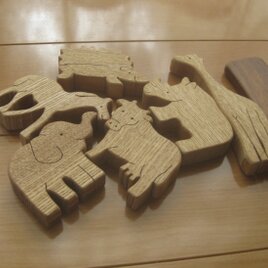 木製彫刻馬 | iichi 日々の暮らしを心地よくするハンドメイドや