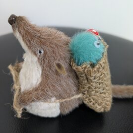 ハンドメイド* ぬいぐるみ*くたっと猫ちゃん*ヒョウ柄*カーキグレイ ハンドメイド☆ぬいぐるみ☆くたっと猫ちゃん☆ヒョウ柄☆カーキグレイ