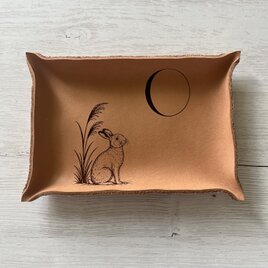 八咫烏と日輪の本革レザートレイ｜鍵置き・小物入れ | iichi 日々の