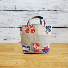コンパクトに折りたためるペットボトルカバー カエル | iichi 日々の