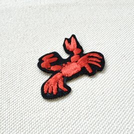 刺繍のチャーム/三毛猫 | iichi 日々の暮らしを心地よくする