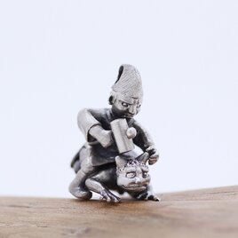 瓢箪…からの駒の根付 | iichi 日々の暮らしを心地よくするハンドメイド