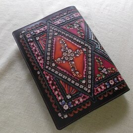 ほぼ日手帳対応 牛革文庫サイズ手帳カバー 刻印＆拭き染め | iichi