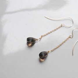 アクアマリン5粒のピアス 14kgf | iichi 日々の暮らしを心地よく