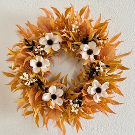 秋を彩る紅葉リース | iichi 日々の暮らしを心地よくするハンドメイド