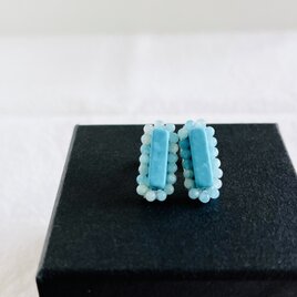 天然石刺繍／ピアス】ターコイズ×アマゾナイトシリカ | iichi 日々の