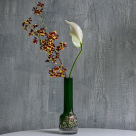 Hutschenreuther】ドイツ製 / ヴィンテージ/ 白磁花瓶 / ホワイト