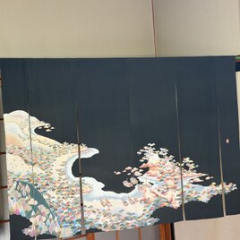 着物リメイク暖簾素敵な柄デザイン横幅〜90-丈〜97 | iichi 日々の