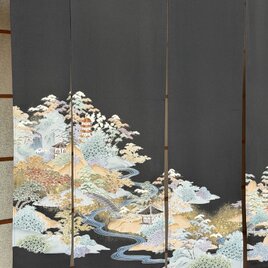 着物リメイク暖簾子供地蔵柄 横幅〜104-丈〜90 | iichi 日々の暮らしを