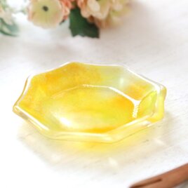 ガラスの雫の小さなオブジェ 「紫陽花の舞」 | iichi 日々の暮らしを