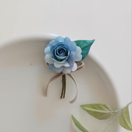染め布花＊清楚なさくらのコサージュ | iichi 日々の暮らしを心地よく