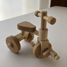木製彫刻馬 | iichi 日々の暮らしを心地よくするハンドメイドや