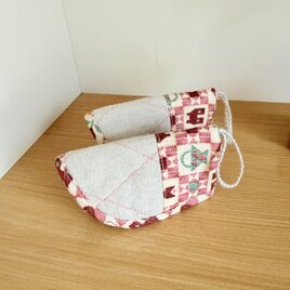 一点物 カラフルキルト30's アンティークキルト パッチワーク 巾着バッグ カラフルパッチワークのトートバッグ | iichi 日々の暮らしを心地よく