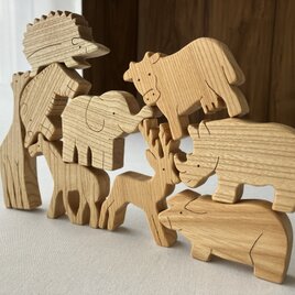 木製彫刻馬 | iichi 日々の暮らしを心地よくするハンドメイドや