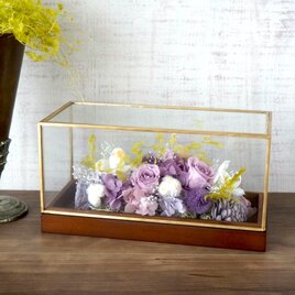 カラーと胡蝶蘭のアレンジメント | iichi 日々の暮らしを心地よくする