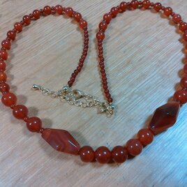 カーネリアンのネックレス