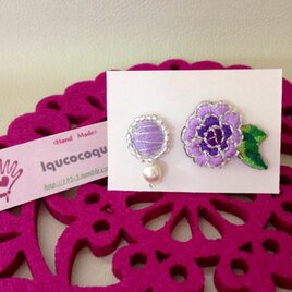 手刺繍の花ピアス (14003)