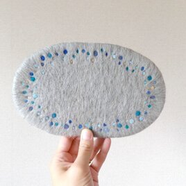 羊毛フェルトのポットマット