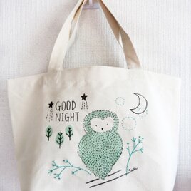 手刺繍 コットンバッグ（ふくろう）の画像