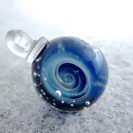 ギャラクシー☆.:*・ミニマーブルのガラスペンダントトップ