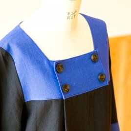 バイカラーのワンピース（ブルー＆ブラック）