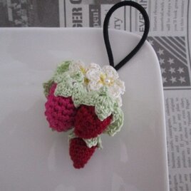 いちごヘアゴム