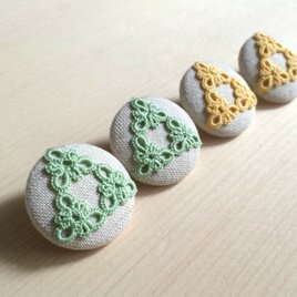 さんかくレースのピアス