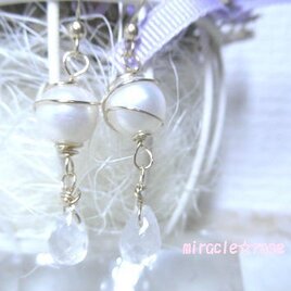 アフロディーテ女神のティアーズピアス