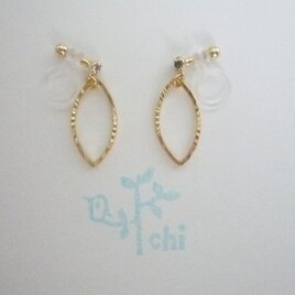 小さなマーキスイヤリング