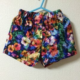 花柄ショートパンツの画像