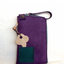 紫色ヌバックのキーケース（4連+1）の画像