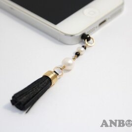 ゆらゆらキュートなフリンジ☆イヤホンジャック【ブラック】