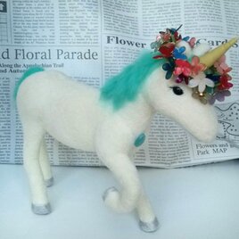 羊毛♪ユニコーン†お花の冠付き