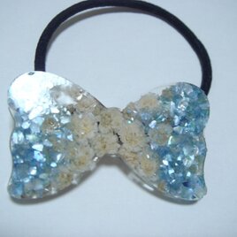 かすみ草とシェルのリボン