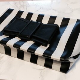 モノトーン ストライプ柄 おしりふきケース