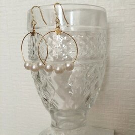 Airy Light Pearl＆Star Hoopピアスの画像