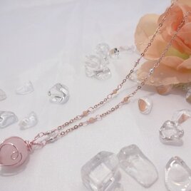 ネックレス　スパイラルクラウン　チェリークォーツ