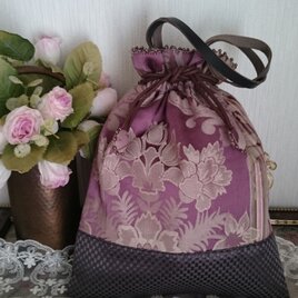 シルク布のアンティークな巾着バッグ