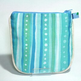 ボーダーポーチ