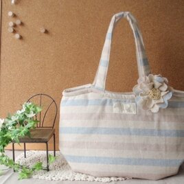ふわふわタックバッグ　お花付き＊麻混ボーダー