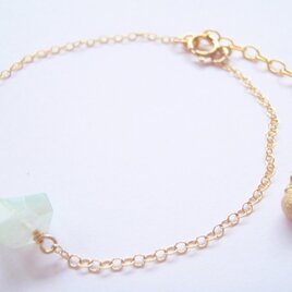 アイスカラーなトルマリンの一粒チェーンブレスレット